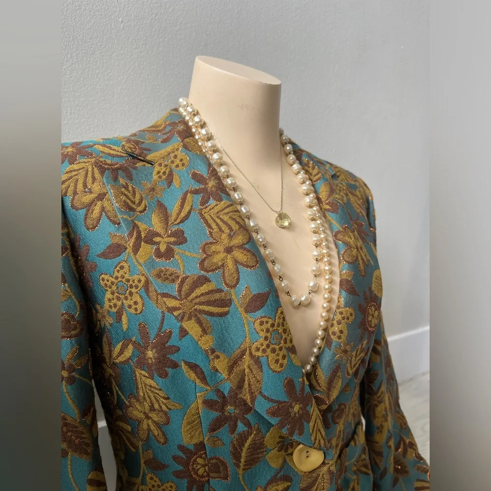 Floral Embroidered Teal Blazer with button closure by Jean Costa made in France - Picture 2 of 10